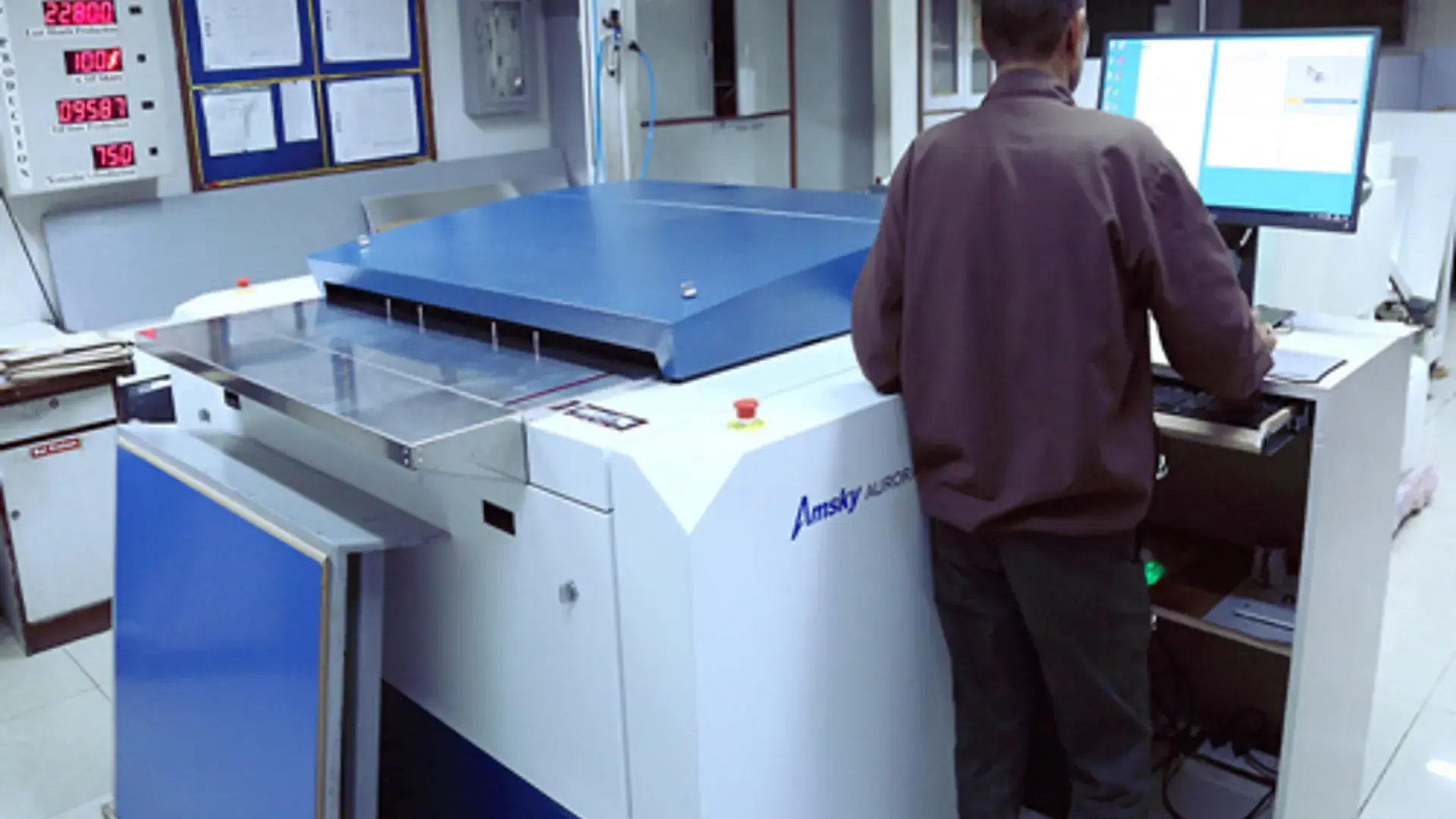 Prepress process at Komt Solutions